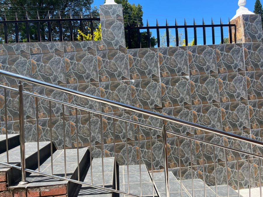 3 Bedroom Property for Sale in Zwelitsha Eastern Cape